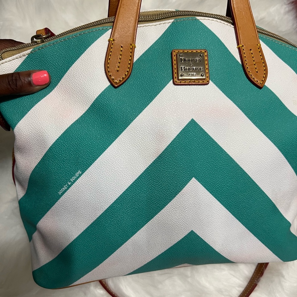 Medium Dooney and bourke satchel